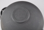 Preview: 3,5 Liter WOK aus Gusseisen mit Holzgriff und Deckel Pfanne Gusswok Wokpfanne